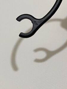 イヤーフック左